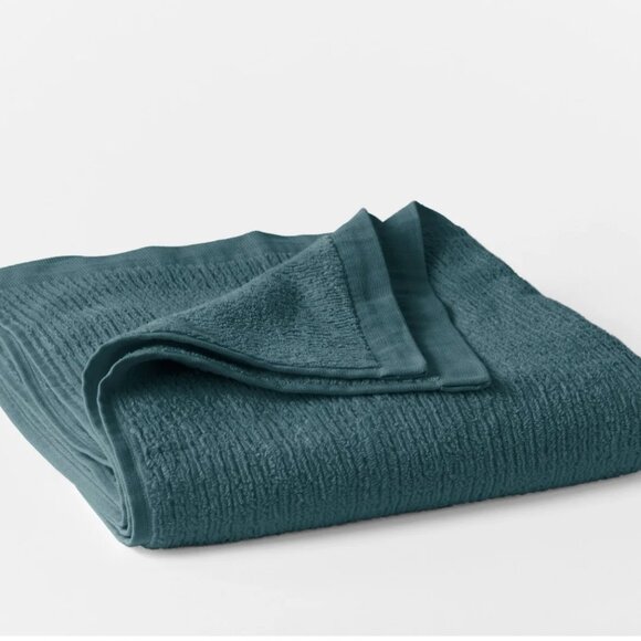 COYUCHI Temescal Organic Bath Towel - Picture 2 of 3